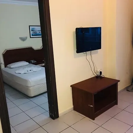 Moy Apart Aparthotel *